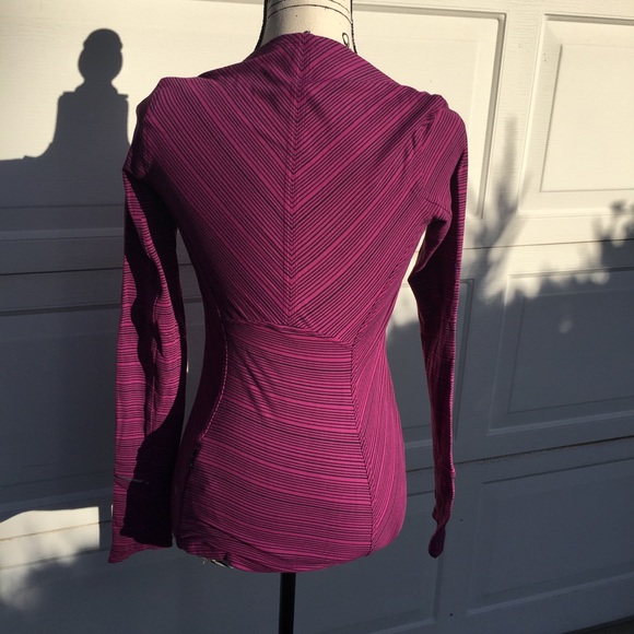 🎉HP🎉 Like New Lululemon Kanto Catch Me Long Sleeve - Picture 4 of 8